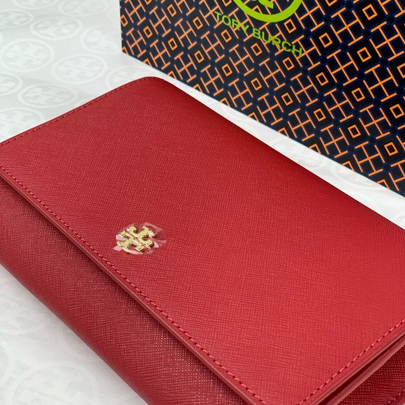 Tory Burch Emerson Leather Chain Wallet Crossbody - Picture 8 of 8